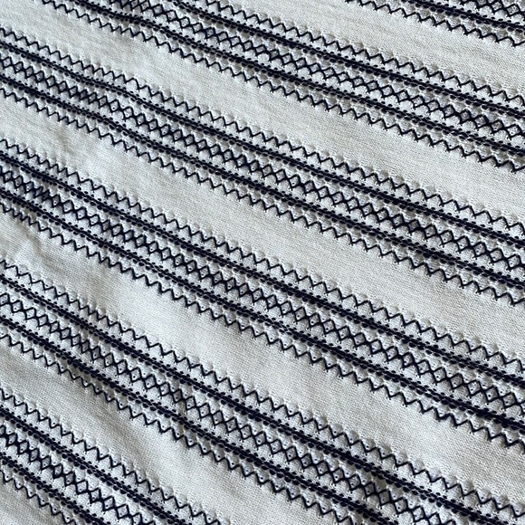 A.P.C. 100% Cotton Embroidered Long Sleeve Top. Size S. - Picture 3 of 6